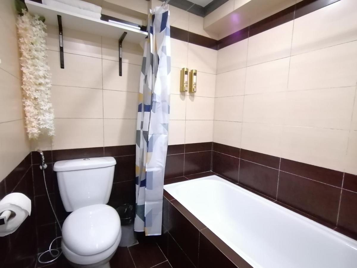 Condo Azur Suites E507 Near Airport, Netflix, Stylish, Cozy With Swimming Pool Lapu-Lapu City Esterno foto