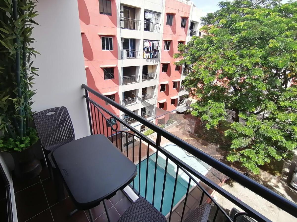 Condo Azur Suites E507 Near Airport, Netflix, Stylish, Cozy With Swimming Pool Lapu-Lapu City Esterno foto